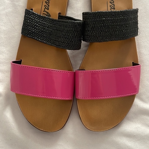 L’intervalle Sandals - Picture 7 of 7